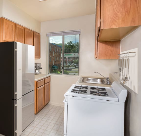 Bedford and Victoria Station Apartments Apartments in Hyattsville, MD